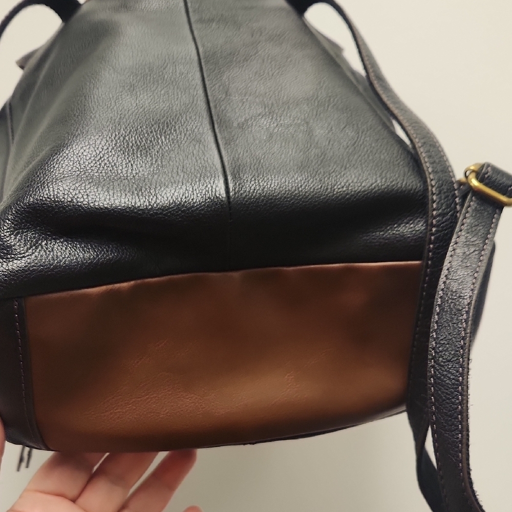 Fossil Claire Black Leather Backpack With Brown Trim - Picture 3 of 9